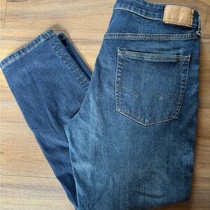 American Eagle Outfitters Men's Blue Jeans